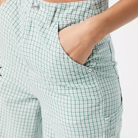 ASOS DESIGN Slouchy Chino Pant in Green and White Check - Picture 2 of 8